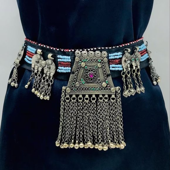 Vintage Kuchi Belt: Tribal Belly Dance Belt with Coins & Beads main image 11